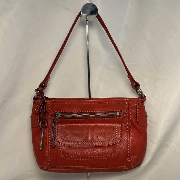 Fossil Red Leather baguette bag - Picture 1 of 13